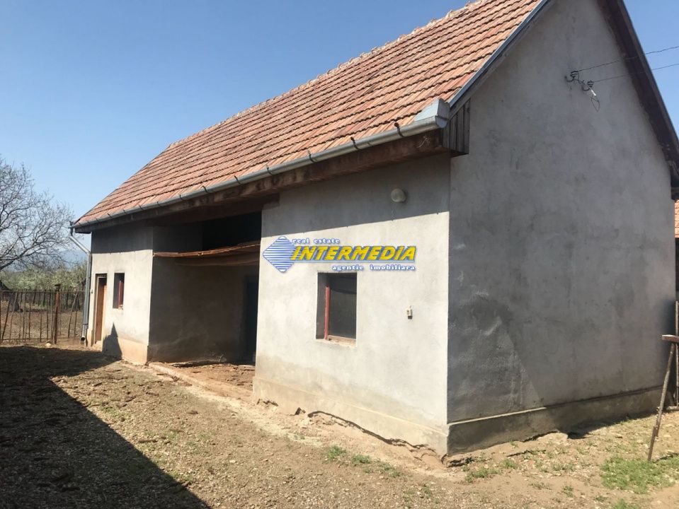 Casa de vanzare in apropiere de Alba Iulia zona Teleac – fotografia 2 din 5