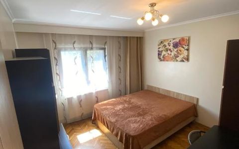 Apartament de 65 mp, 3 camere, zona Pasteor - Zorilor