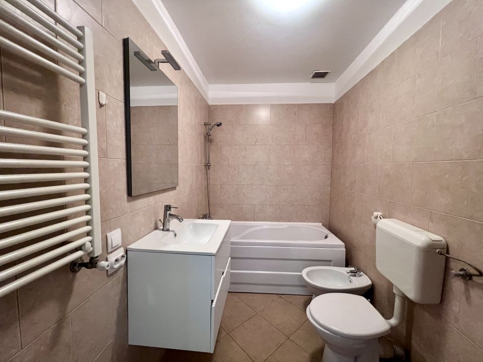 Apartament cu 3 camere, 54mp, etaj 5/5 - Zona Dambovita – fotografia 6 din 6