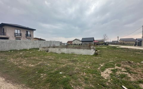 Teren de vânzare | Lazu | 421 mp | Fundație existentă
