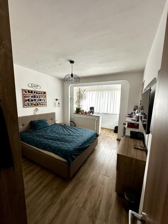 Apartament cu 4 camere, 84 mp utili + 2 balcoane - Gheorghe Lazar – fotografia 3 din 13