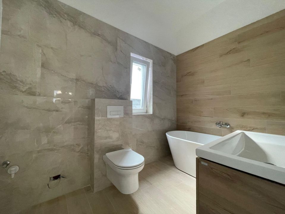 Duplex pe parter 98mp utili, 375mp teren - Calea Urseni – fotografia 9 din 11