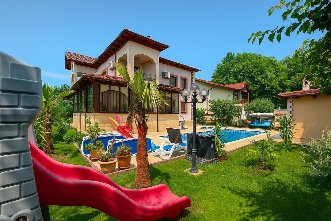 Vila de excepție – Snagov – eleganță, rafinament și durabilitate – fotografia 5 din 19