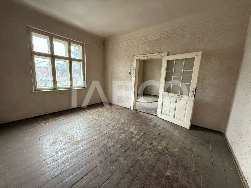 3 apartamente de vanzare la casa 132 mpu curte 966 mp Turnisor Sibiu – fotografia 2 din 2