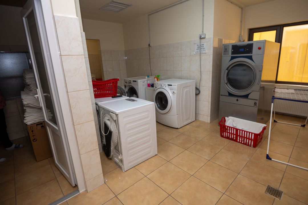 Hotel Miky Arad de vanzare | Investitie cu utilizari multiple | 42 camere cazare – fotografia 54 din 66