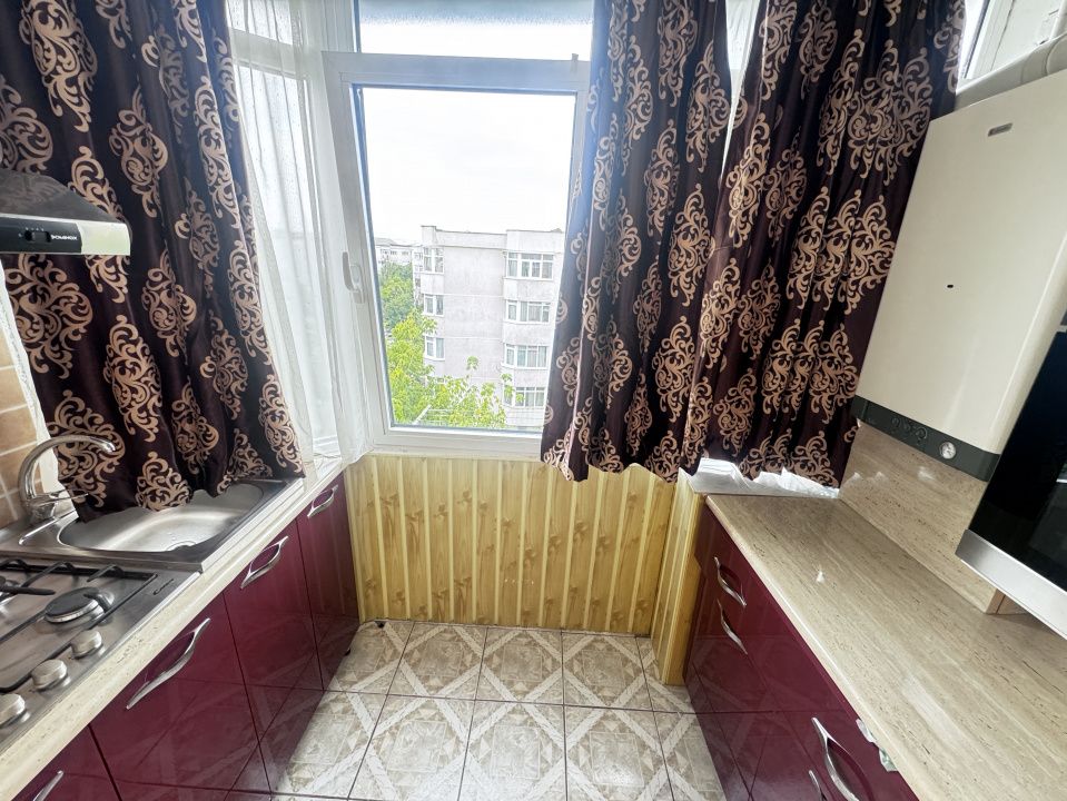 apartament cu 2 camere-decomandat-de vanzare-zona de nord – fotografia 5 din 14