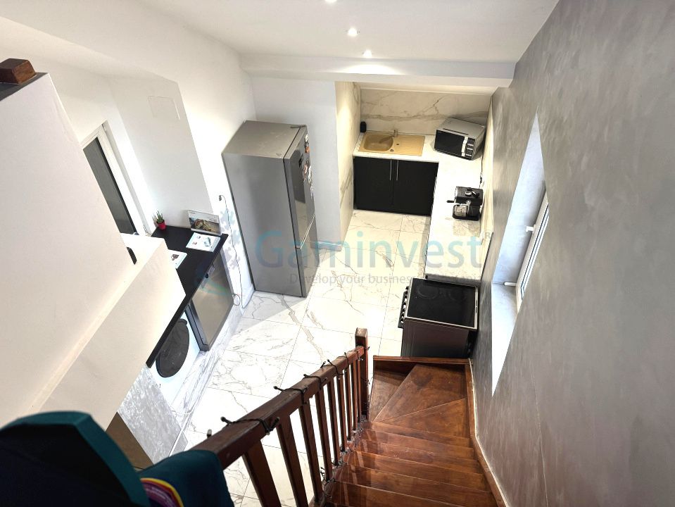 Apartament 3 camere de vanzare, ultracentral, str.Republicii, Oradea – fotografia 9 din 11