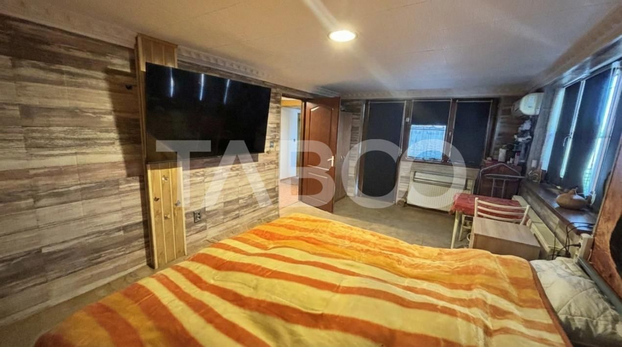 Casa individuala 4 camere cu pompa de caldura si panouri fotovoltaice – fotografia 2 din 18