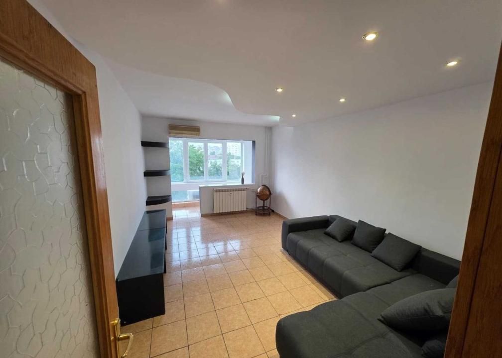 3 Camere de inchiriat | Titan | Metrou – fotografia 1 din 8