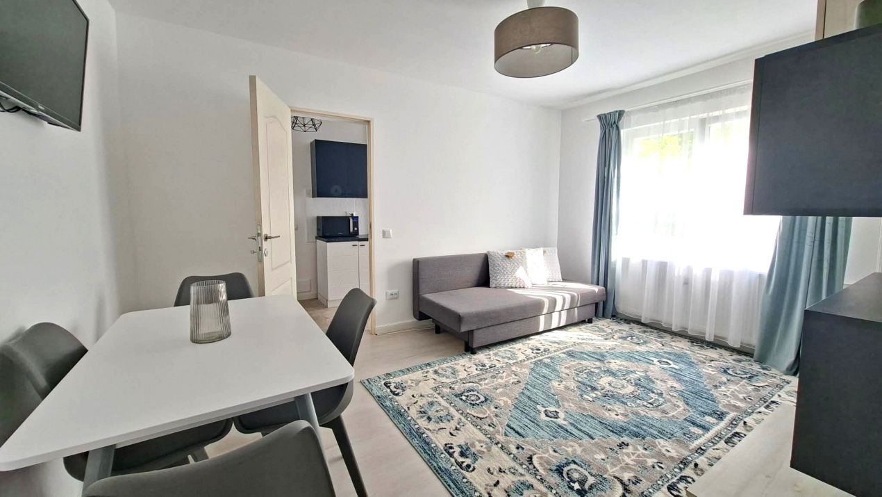 Apartament 2 camere, renovat, mobilat complet, zona baza sportiva La Terenuri! – fotografia 2 din 8