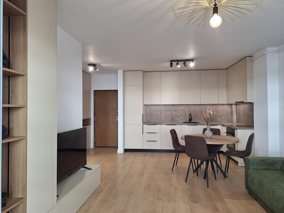 Apartament modern 2 camere bloc nou strada Eroilor – fotografia 3 din 10