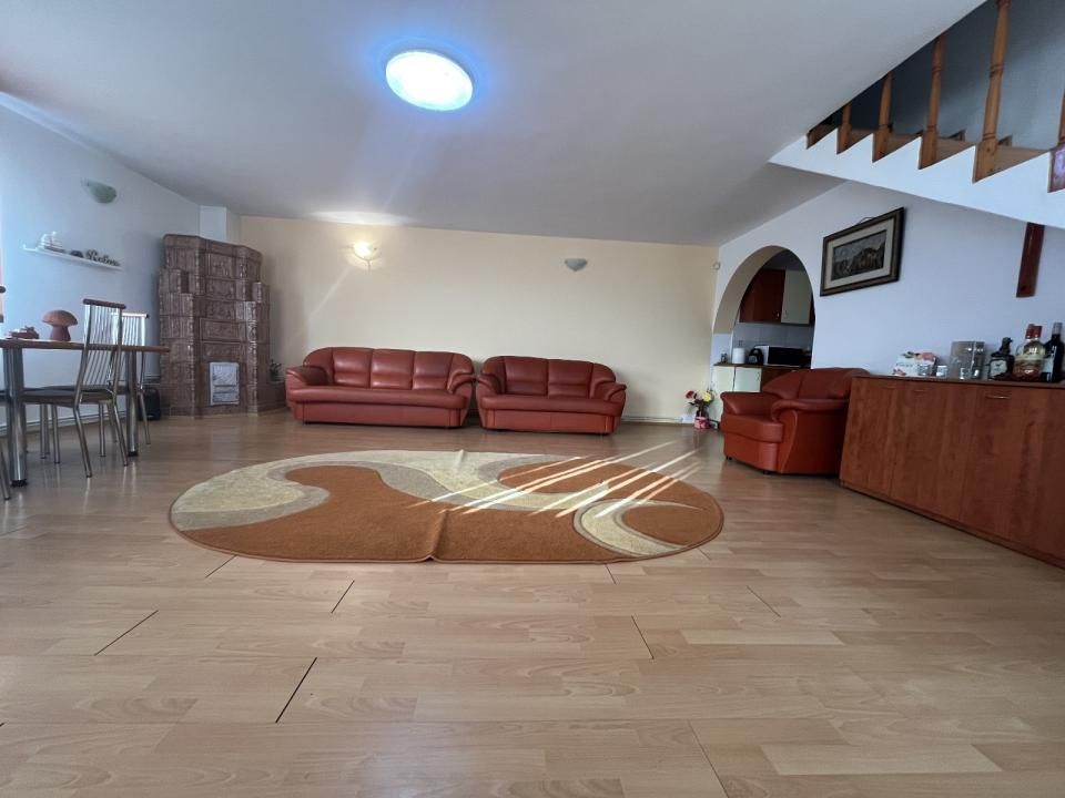 Casă P+M cu vedere spre pădure și teren de 866 mp in Magura Hulubesti – fotografia 18 din 41