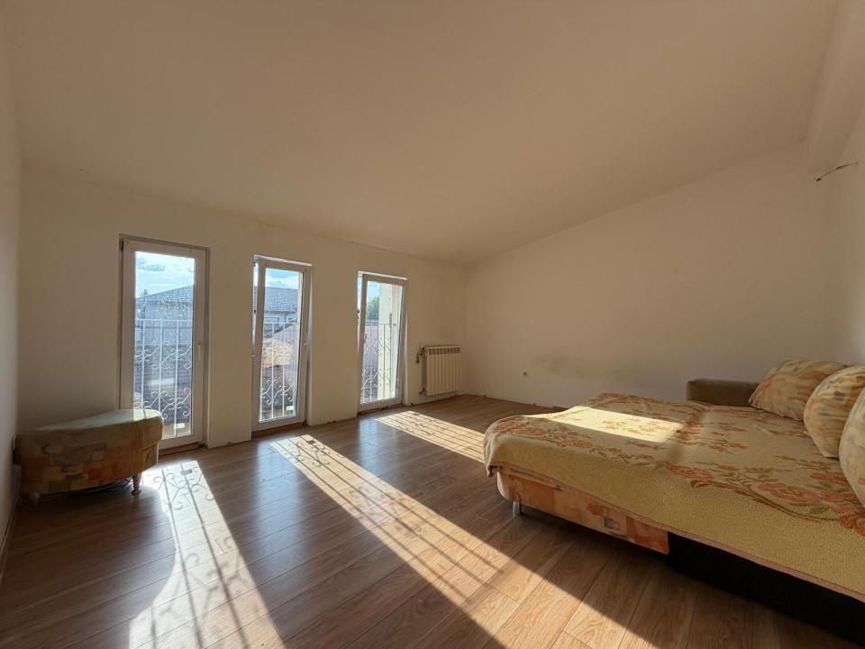 Apartament 2 camere, 58 mp utili, terasa 99 mp, gradina 220 mp - Mehala – fotografia 1 din 5