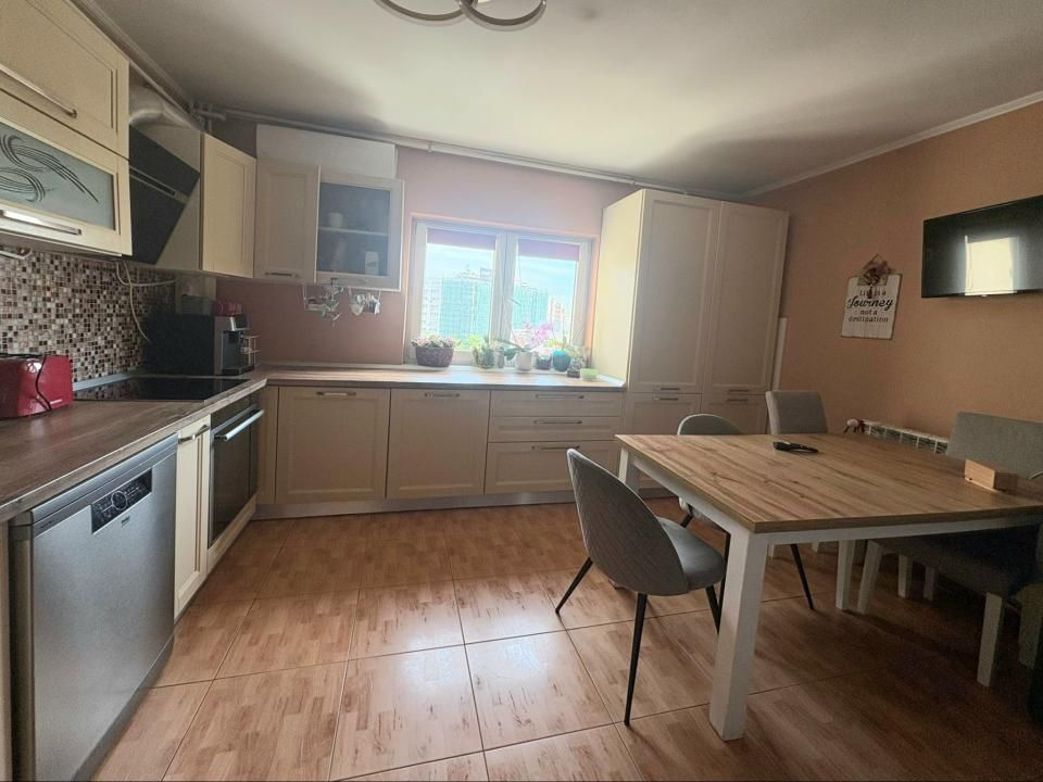4 Camere | 96MP | Calea Vitan | Centrală | 2 Parcări | Renovat/Mobilat/Utilat – fotografia 5 din 18