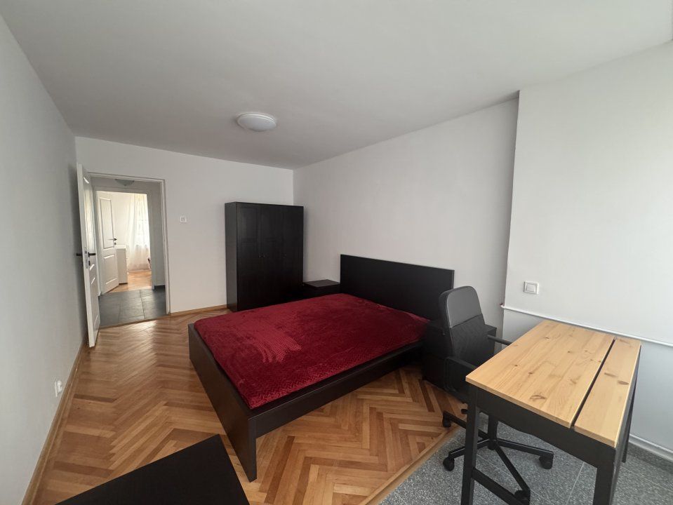 3 Camere | 63 MP | RENOVAT | PARTER ÎNALT | SĂLĂJAN – JEAN STERIADI | 114.000 E – fotografia 5 din 15