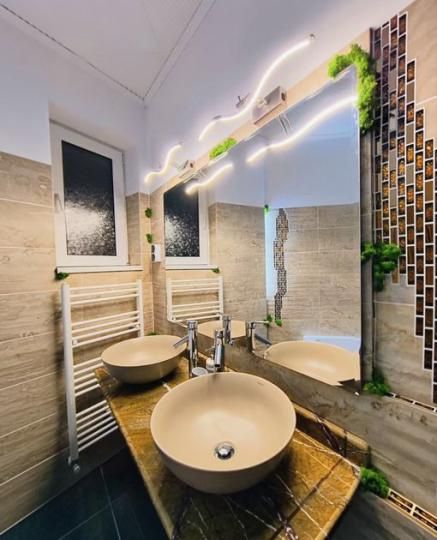4 Camere de inchiriat | Ultracentral |Centrala Proprie | Mobilat – fotografia 7 din 8