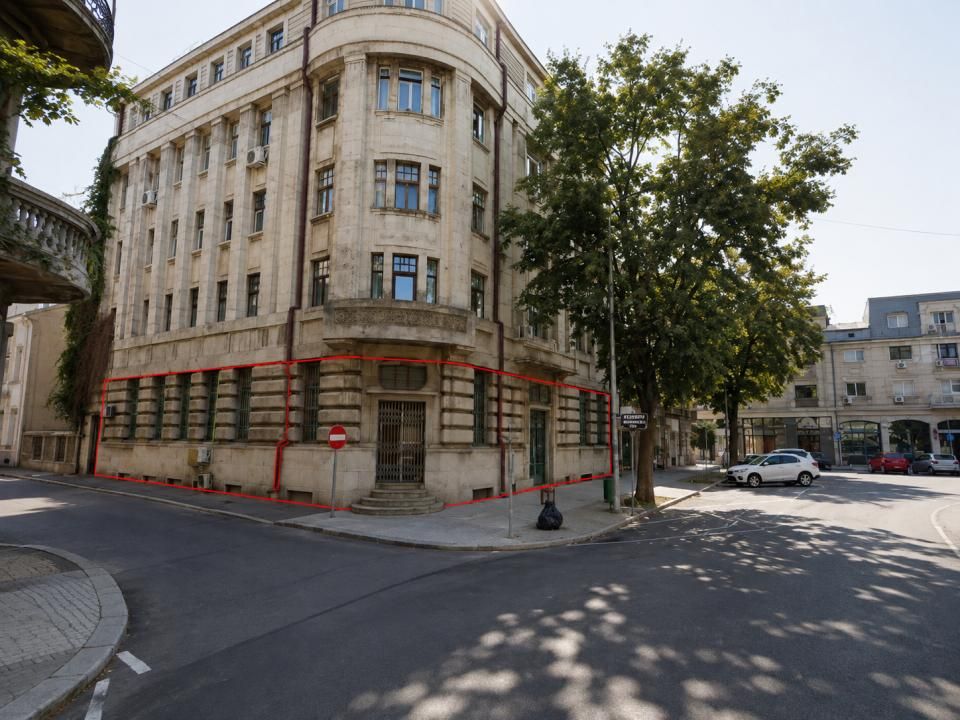 Spațiu comercial ultracentral – Piața Traian, Brăila – fotografia 1 din 7
