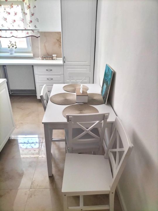 Apartament 3 camere 2 bai, parcare, CETATE mobilat si utilat complet – fotografia 1 din 14
