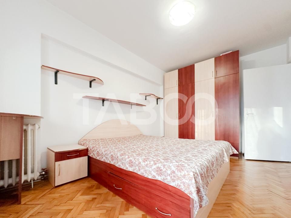 Apartament cu 3 camere decomandate de vanzare in cartierul Zorilor – fotografia 9 din 10
