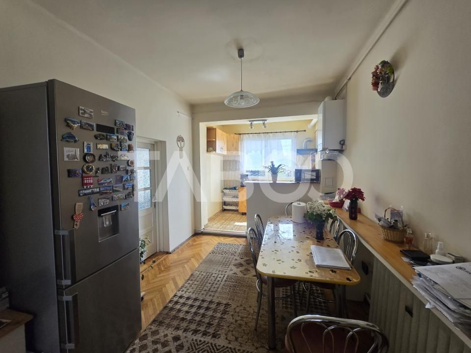 Apartament 5 camere de vanzare 182mp decomandat zona Piata Cluj Sibiu – fotografia 14 din 17