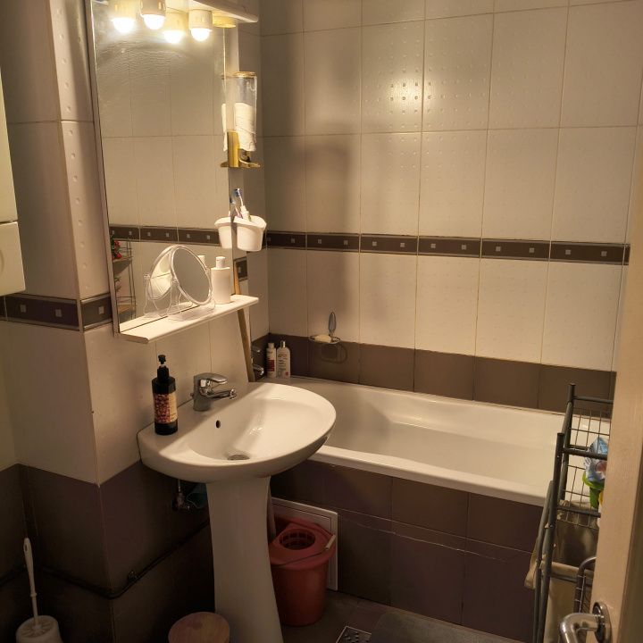 De vanzare! Apartament 4 camere, zonă excelentă – fotografia 23 din 26