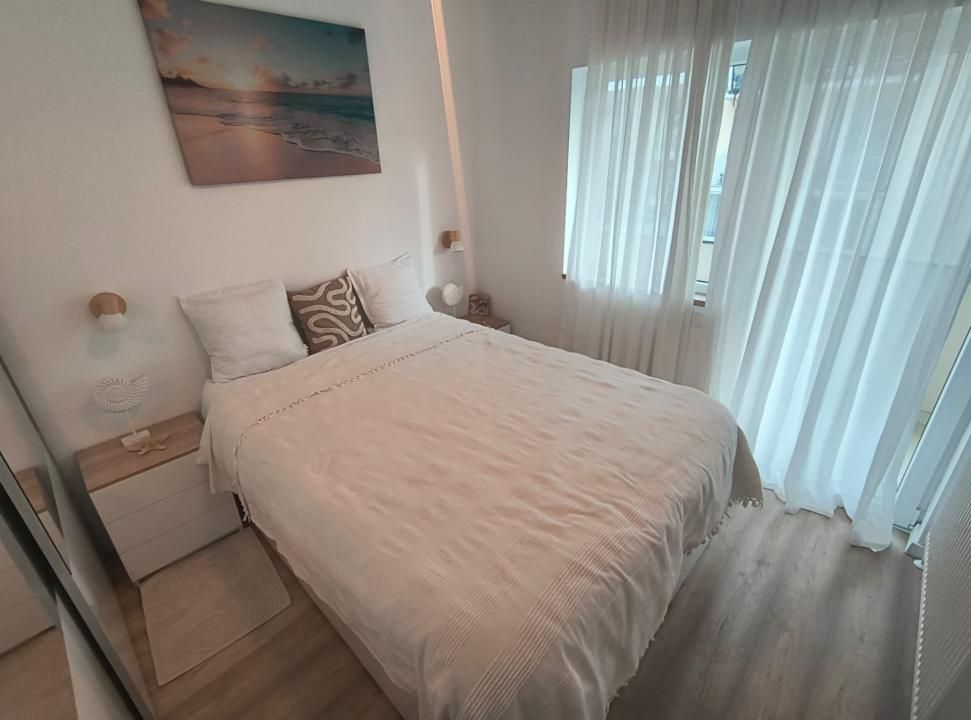 Apartament de vanzare 2 camere, complet mobilat si utilat, parcare, zona Porii! – fotografia 11 din 13