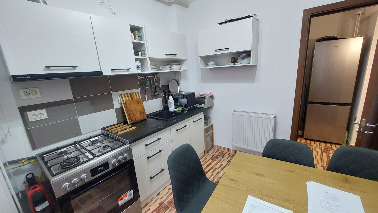 Apartament doua camere decomandat, 60 mp, Cartier Brestei, zona Biserica – fotografia 3 din 5