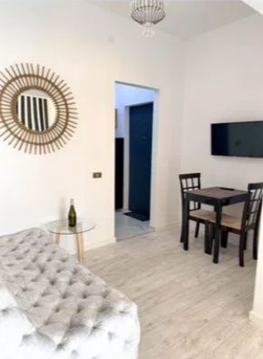 Studio de inchiriat | Ultracentral | Metrou | Centrala Proprie | Spital Coltea – fotografia 1 din 24