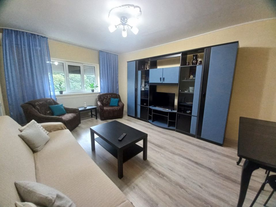 Brotacei Apartament 2 cam decomandat , centrala gaz – fotografia 1 din 14