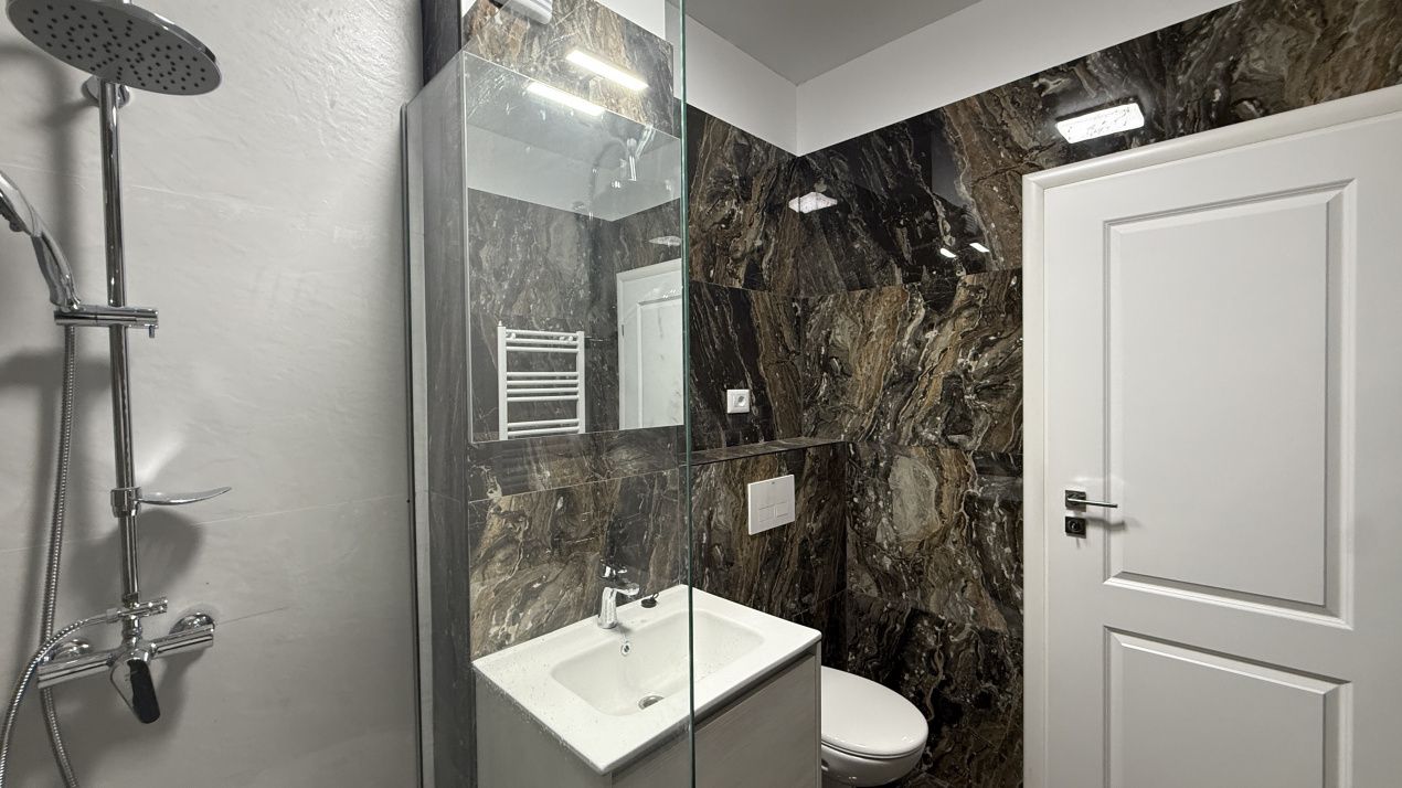 Apartamen MOBILAT in bloc finalizat cu piscina si toate utilitatile Mamaia – fotografia 3 din 23