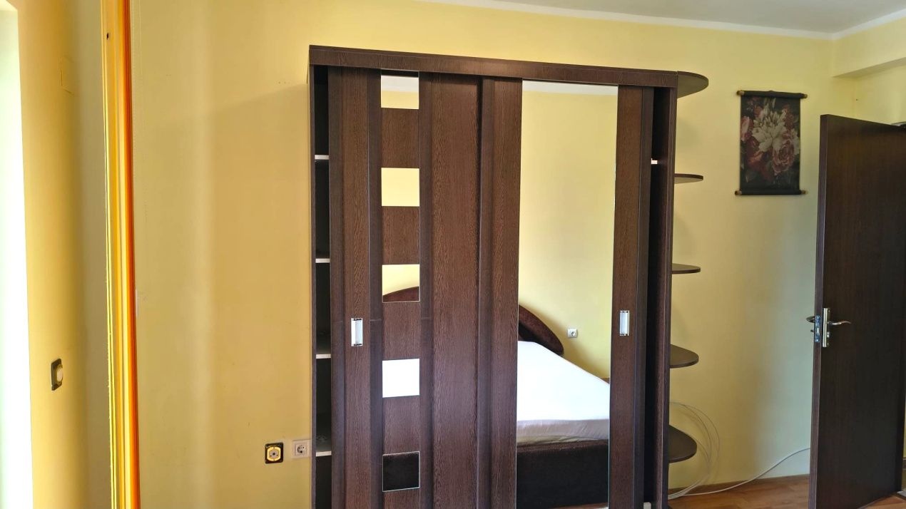 Apartament 2 camere -Cioplea-Vedere spre Masivul Postavaru – fotografia 6 din 26