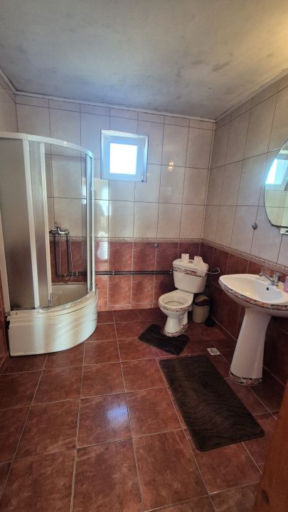 Închiriere casă P+1, situată în Târgu Jiu, cartier Tismana - la DN 67D – fotografia 5 din 10