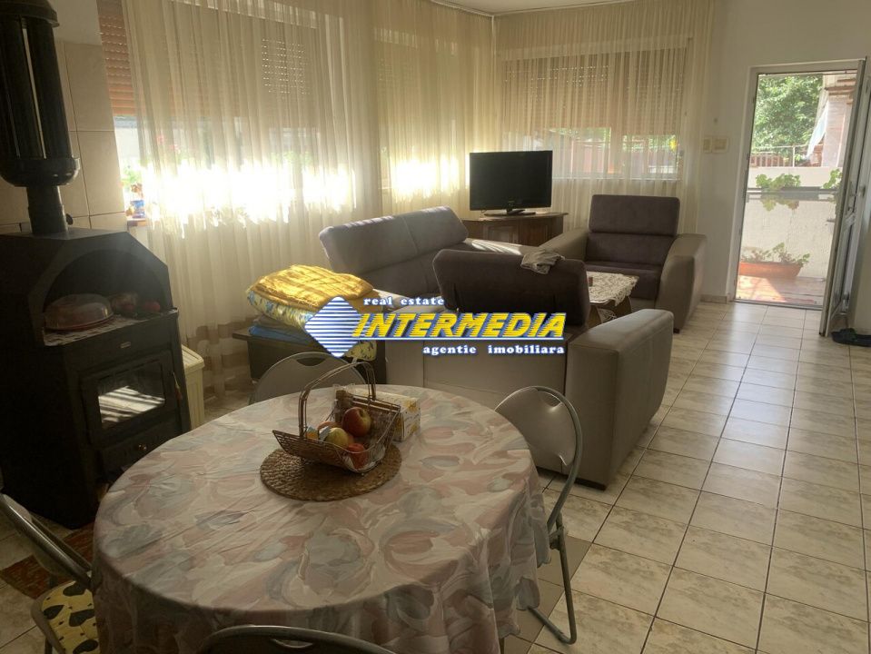 Casa de vanzare 5 camere teren aferent 1410 mp cu toate utilitatile zona Oarda – fotografia 27 din 33
