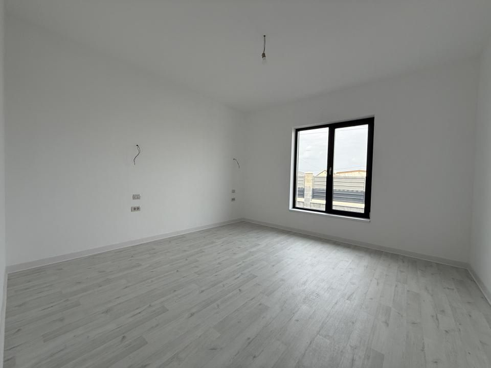 Casa individuala, 4 camere, 105 utili, 580 teren- Sanmihaiu Roman 0% – fotografia 18 din 27