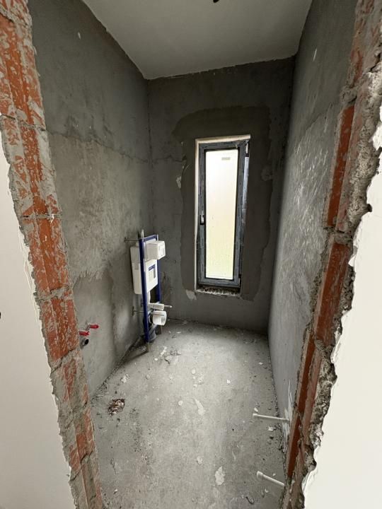 Casă de vânzare într-un triplex I Smeura, strada Olteni I 97.000 euro – fotografia 10 din 11