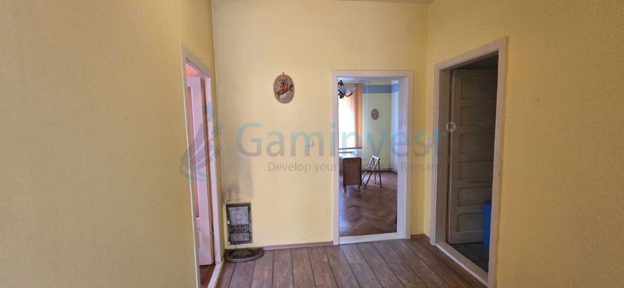 Casa cu dublu front stradal,zona Ecaterina Teodoroiu,Oradea – fotografia 8 din 19