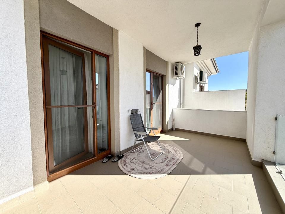 Triplex modern, 110 mp utili, perete dublu, 206 mp teren - Dumbravita – fotografia 12 din 17