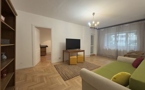 Apartament cu 2 camere si balcon | etaj 1 | Mioritei | de vanzare