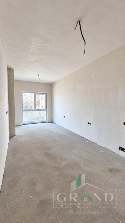 Oportunitate ! Apartament 4 Camere | Semifinisat | Logie 10 MP | Floresti – fotografia 2 din 27