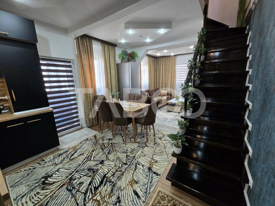 Apartament de vanzare 3 camere balcon mobilat totul nou Mihai Viteazul – fotografia 2 din 15