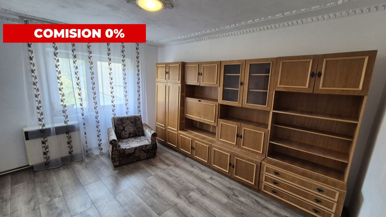 Vânzare apartament 2 camere, decomandat, strada Gării, Bumbești-Jiu – fotografia 1 din 9