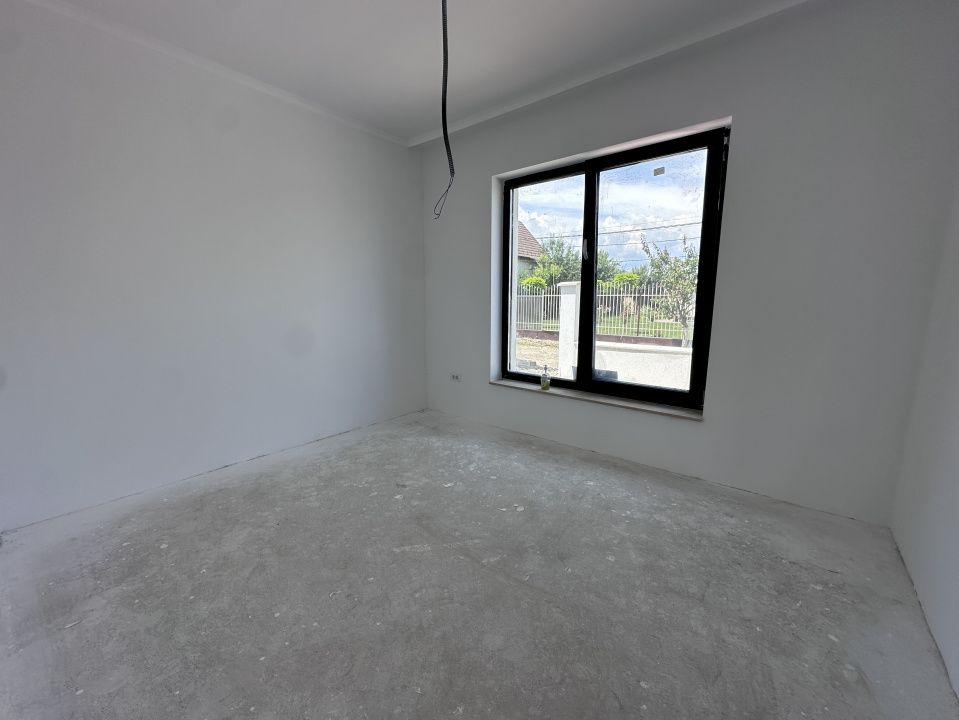 Casa individuala moderna, 4 camere, 102 mp, teren 423 + panouri fotovoltaice – fotografia 12 din 25