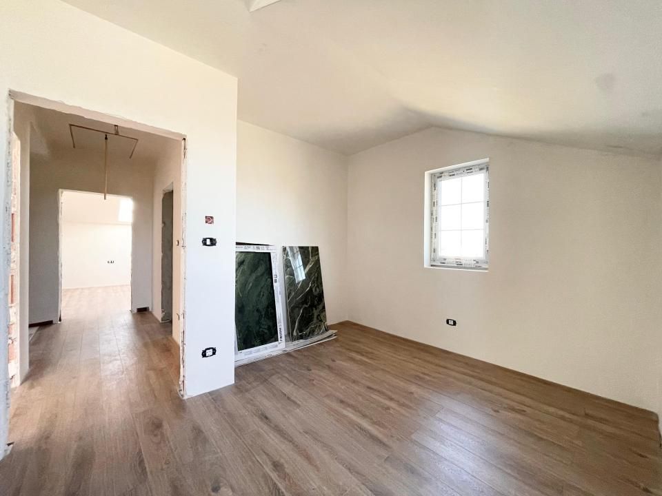 Duplex 4 camere pozitie excelenta - Mosnita Veche – fotografia 7 din 13