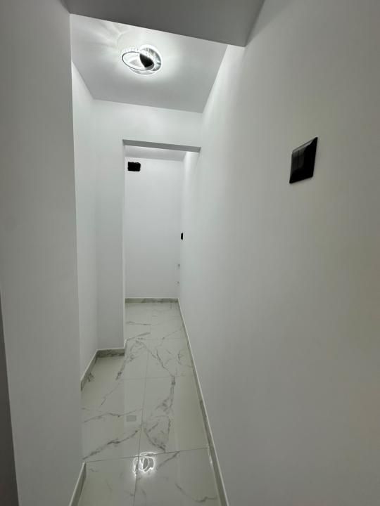 Apartament de vânzare – 3 camere , Micro 8 ,et 1 – fotografia 11 din 13
