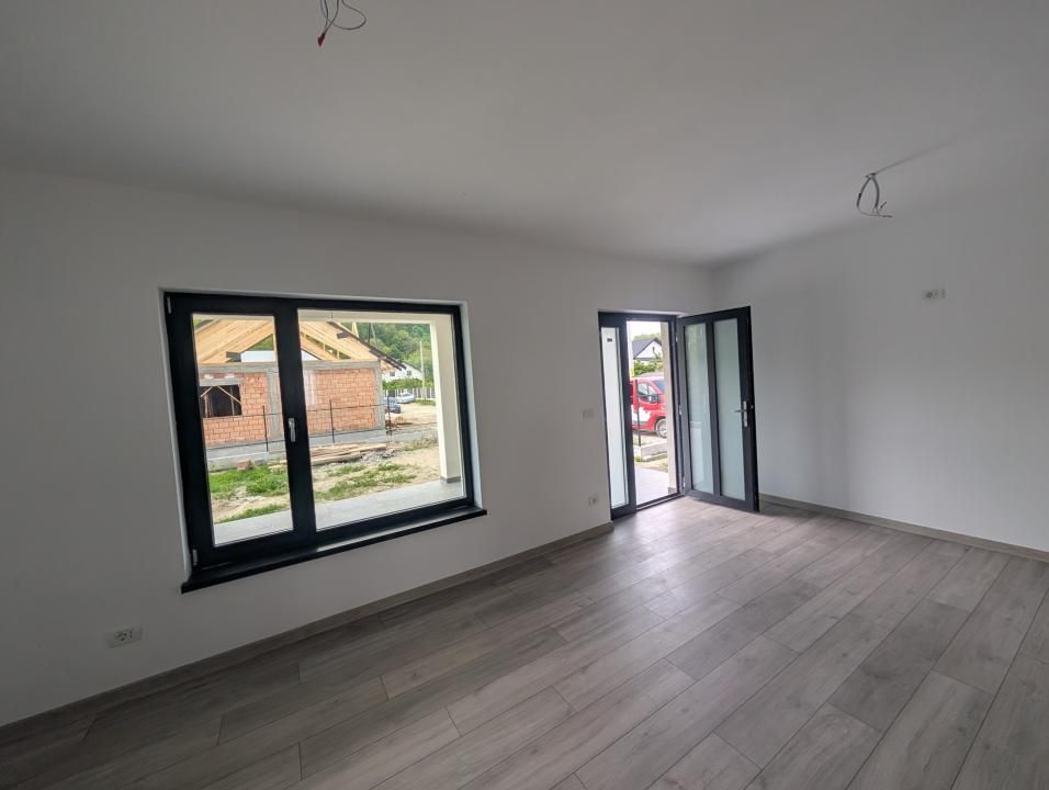 Casa deosebita 2026 Hemeius 3 dormitoare, 2 bai – fotografia 6 din 20