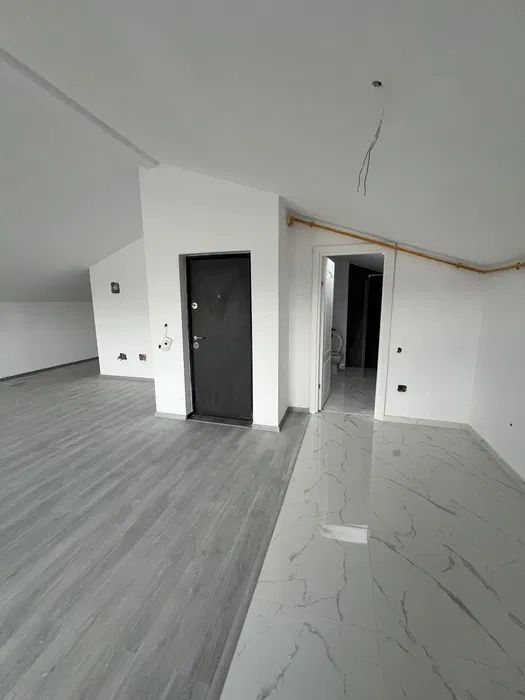 Apartament 2 camere 67 mp, finisat,balcon, parcare inclusa, zona aerisita! – fotografia 2 din 8