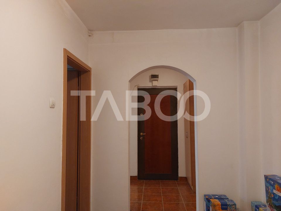 Apartament 2 camere de inchiriat balcon 12mp Mihai Viteazu Sibiu – fotografia 7 din 10
