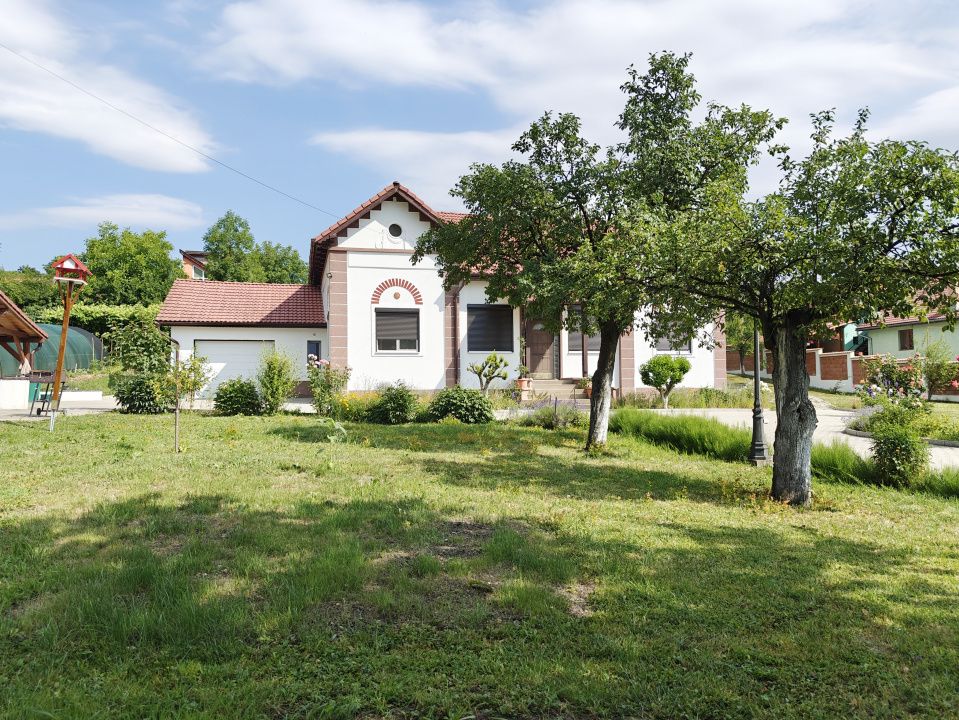 COMISION 0% Casă individuală/5 camere/garaj/2.628mp teren/Cisnădioara – fotografia 3 din 25