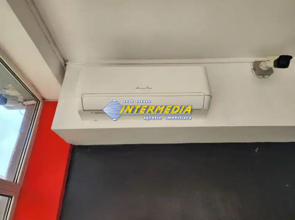 Vanzare Spatiu comercial 140 mp patrati in Cetate Bulevard cu vad foarte bun – fotografia 7 din 8