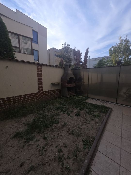 Mamaia Nord -Garsoniera cu curte proprie si loc de parcare – fotografia 9 din 12